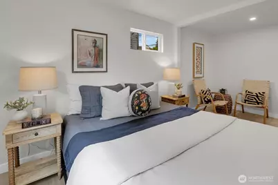 8421 39th Avenue SW, Seattle, WA 98136 - Photo 19