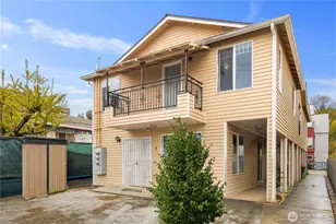 3317 Claremont Ave S, Seattle, WA 98144 - Photo 1