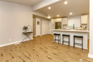 22065 106th Pl SE, Kent, WA 98031 - Photo 9