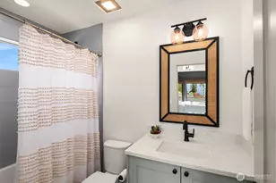 6735 11th Ave NW, Seattle, WA 98117 - Photo 17