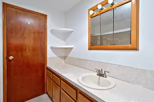 6811 27th Ave S, Seattle, WA 98108 - Photo 9