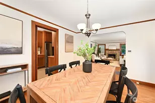 2562 6th Ave W, Seattle, WA 98119 - Photo 9