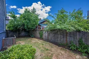 2562 6th Ave W, Seattle, WA 98119 - Photo 23