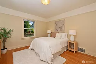 2562 6th Ave W, Seattle, WA 98119 - Photo 17