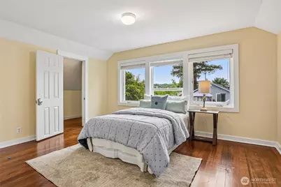 8609 55th Avenue S, Seattle, WA 98118 - Photo 15