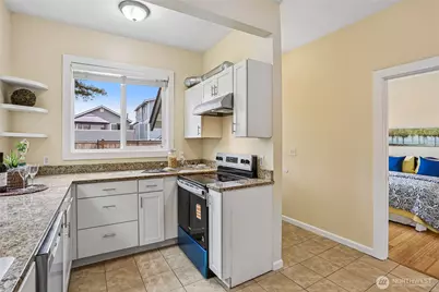 8609 55th Avenue S, Seattle, WA 98118 - Photo 11