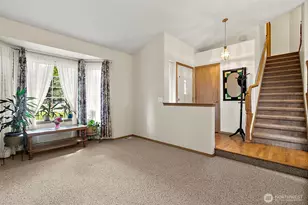 21215 122nd St Ct E, Bonney Lake, WA 98391 - Photo 9