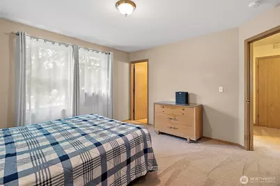 21215 122nd Street Ct E, Bonney Lake, WA 98391 - Photo 21
