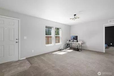 4355 Northgate Drive, Oak Harbor, WA 98277 - Photo 17