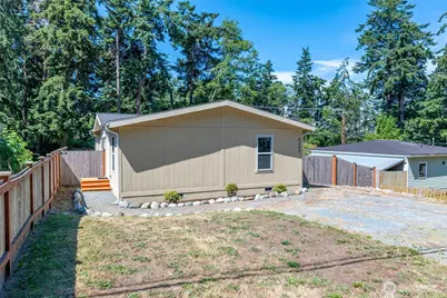 4355 Northgate Drive, Oak Harbor, WA 98277 - Photo 3