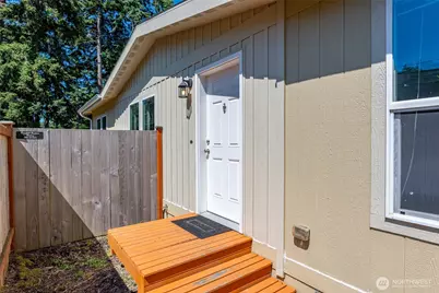 4355 Northgate Drive, Oak Harbor, WA 98277 - Photo 1