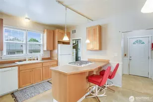 320 Williams Ave N, Renton, WA 98057 - Photo 25