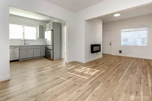 320 Williams Ave N, Renton, WA 98057 - Photo 9