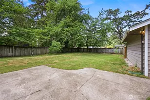 10004 Lake Steilacoom Dr SW, Lakewood, WA 98498 - Photo 25
