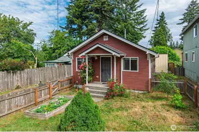3622 W E Street, Bremerton, WA 98312 - Photo 1