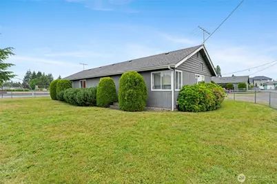 922 134th Street Ct S, Tacoma, WA 98444 - Photo 7