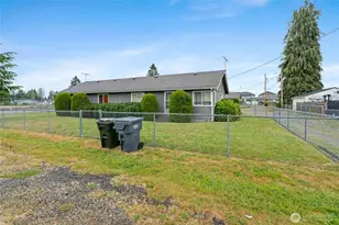 922 134th St Ct S, Tacoma, WA 98444 - Photo 9