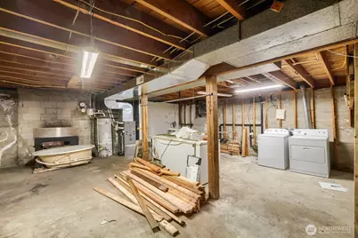 7525 200th St SW, Lynnwood, WA 98036 - Photo 21