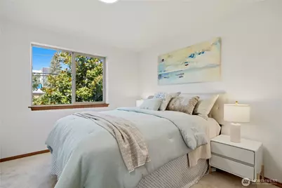 12316 33rd Avenue NE #C, Seattle, WA 98125 - Photo 11