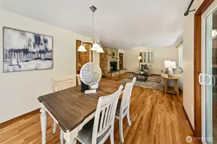1108 NE 106th St, Seattle, WA 98125 - Photo 13