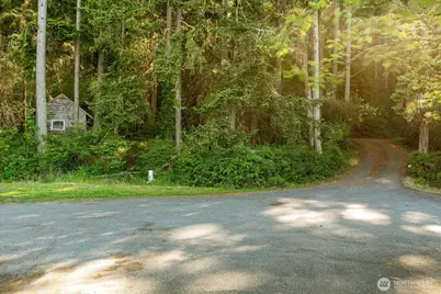 1982 Madrona Way, Coupeville, WA 98239 - Photo 27