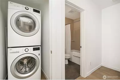 1713 19th Avenue S, Seattle, WA 98144 - Photo 19
