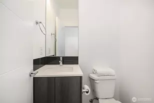 1713 19th Ave S, Seattle, WA 98144 - Photo 7