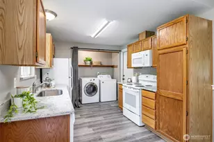 14909 10th Ave Ct S, Spanaway, WA 98387 - Photo 11