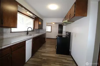 359 SW 9th, Chehalis, WA 98532 - Photo 9