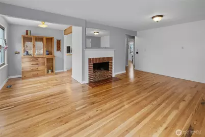 12419 16th Avenue S, Seattle, WA 98168 - Photo 5