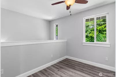 17718 Mulqueen Road SE, Rainier, WA 98576 - Photo 21