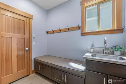 6106 207th Ave E, Bonney Lake, WA 98391 - Photo 9