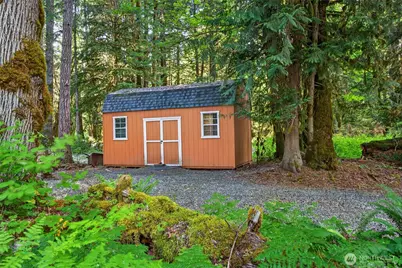 128 Riverview Drive, Packwood, WA 98361 - Photo 33