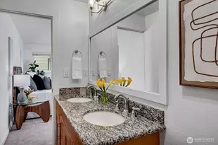 2501 Canterbury Ln E, Seattle, WA 98112 - Photo 23