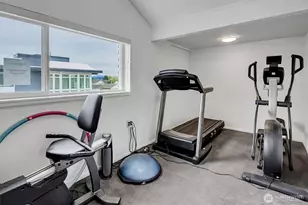 2501 Canterbury Ln E, Seattle, WA 98112 - Photo 35