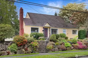 6203 39th Ave NE, Seattle, WA 98115 - Photo 1