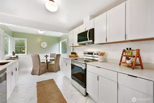 6203 39th Ave NE, Seattle, WA 98115 - Photo 13