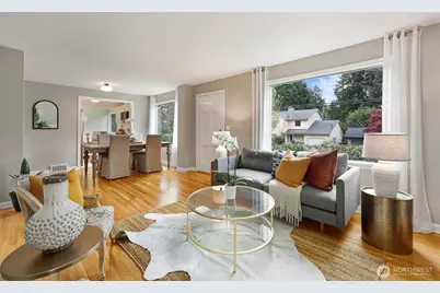 6203 39th Avenue NE, Seattle, WA 98115 - Photo 3