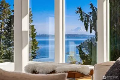 12168 Sunrise Drive NE, Bainbridge Island, WA 98110 - Photo 7