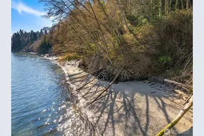 12168 Sunrise Drive NE, Bainbridge Island, WA 98110 - Photo 39