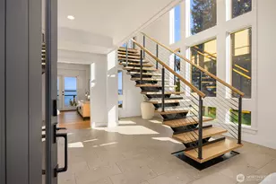12168 Sunrise Drive NE, Bainbridge Island, WA 98110 - Photo 3