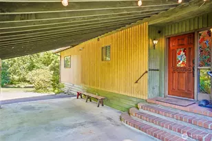 21417 Snag Island Dr E, Lake Tapps, WA 98391 - Photo 5
