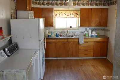 250 W May Avenue, Washtucna, WA 99371 - Photo 3