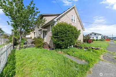 422 W 3rd Street, Aberdeen, WA 98520 - Photo 21