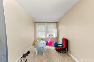 422 W 3rd St, Aberdeen, WA 98520 - Photo 17