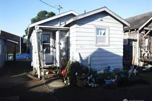 1004 Ocean Beach Blvd S, Long Beach, WA 98631 - Photo 1