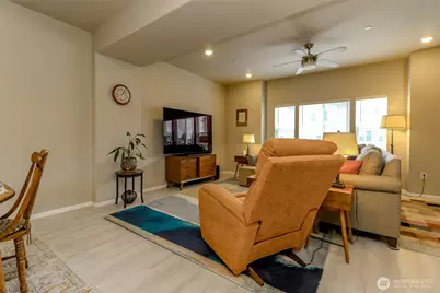 17531 110th Avenue E #D, Puyallup, WA 98374 - Photo 11