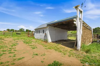 13608 Wide Hollow Road, Yakima, WA 98908 - Photo 15