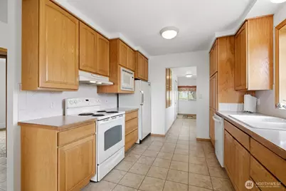 13608 Wide Hollow Road, Yakima, WA 98908 - Photo 3