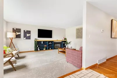17529 93rd Avenue NE, Bothell, WA 98011 - Photo 9